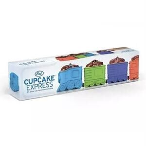 Cupcake Express Four Train Cars Locomotive Silicone Cupcake Baking Cups Fred‎